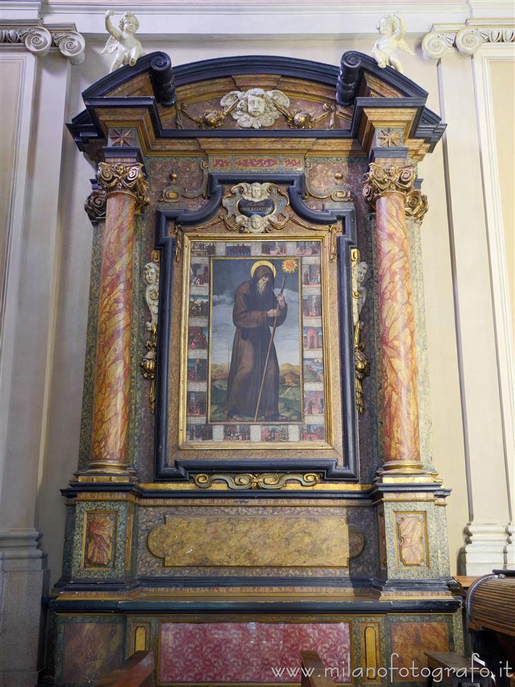 Milan (Italy) - Altar of San Francis of Paola in the Church of Santa Maria alla Fontana